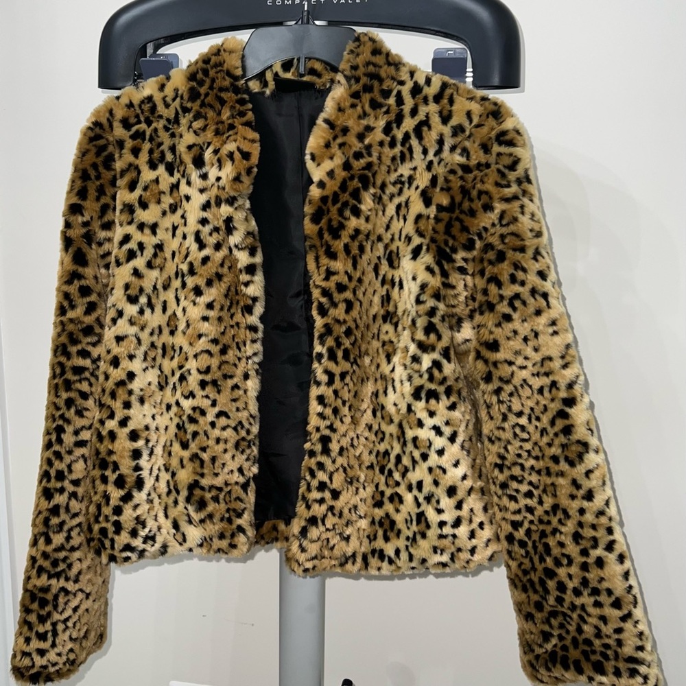 Faux Fur Cropped Coat